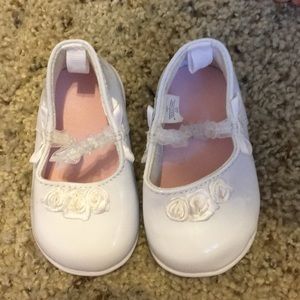 Infant girls dress shoes